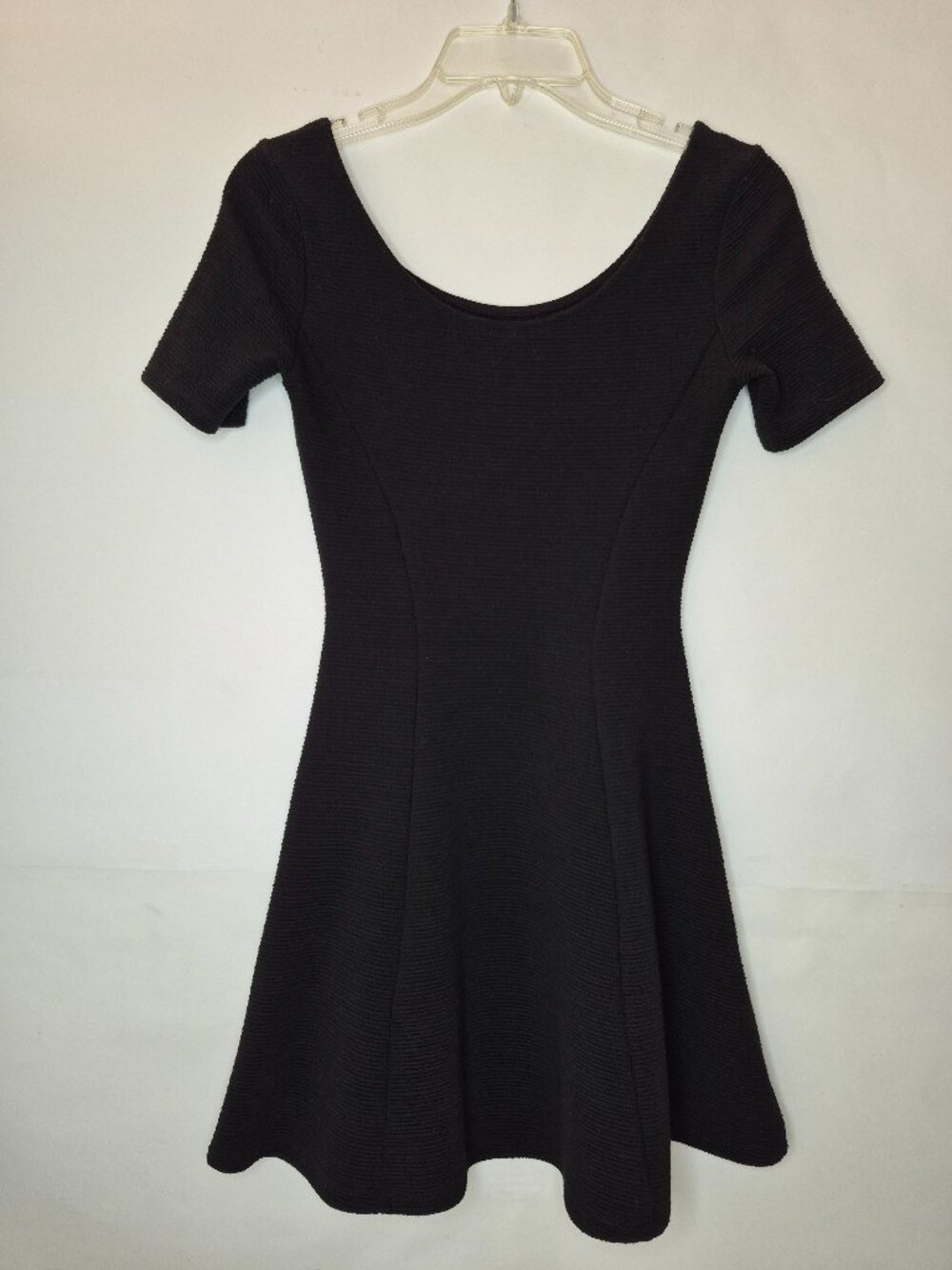 H&M Divided Womens 4 Black Ribbed Short Sleeve Skater Stretch Fitted Mini Dress